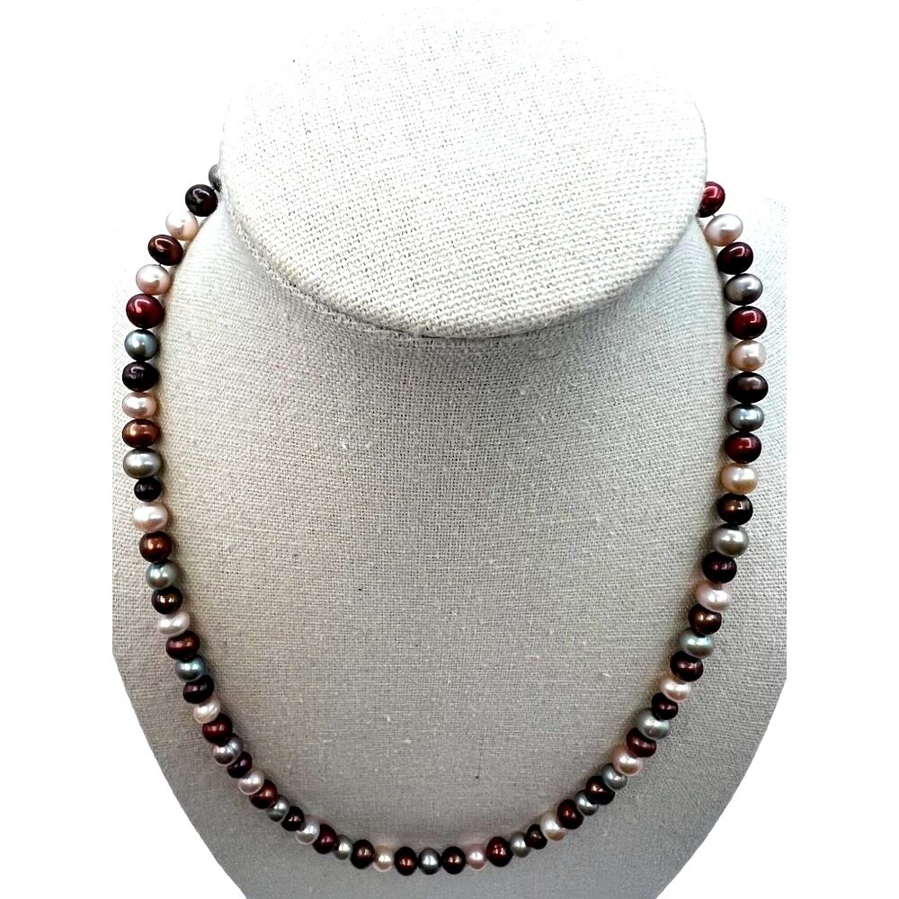 Multicolor Freshwater Pearl Necklace With Toggle Clasp.  A2 - Picture 6 of 8